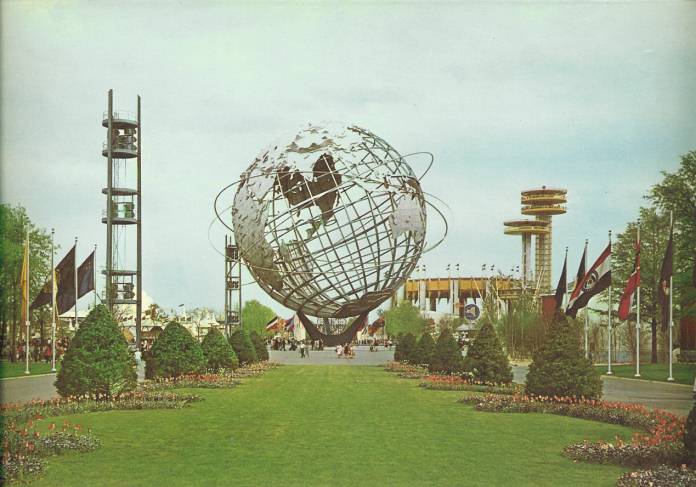 The
                          20-story high 'Unisphere' of the New York
                          '64-'65 World's Fair